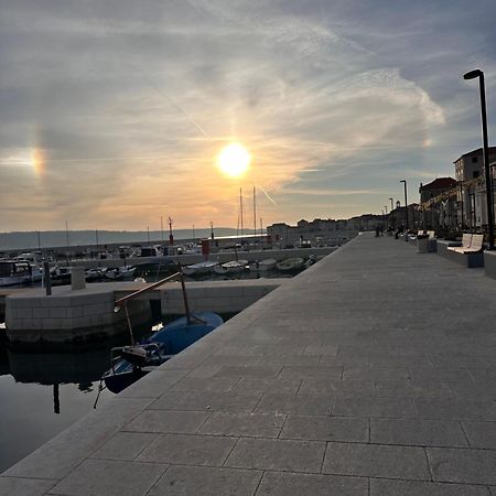 Apartman Lana Kaštela Esterno foto